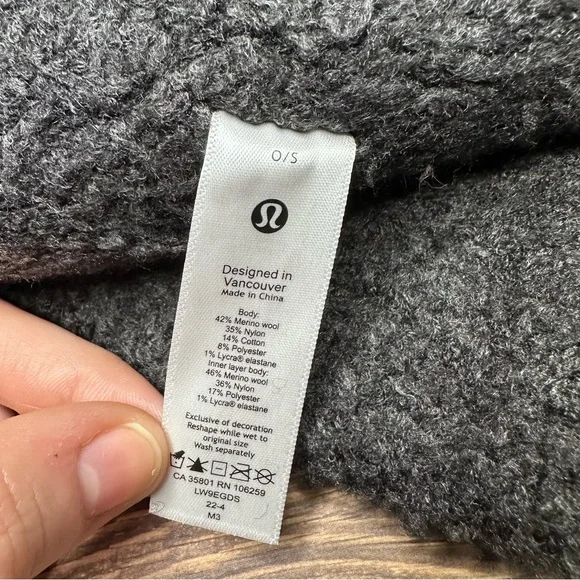 NWT Lululemon Ombre Knit Textured Ear Warmer ONE SIZE (Black Grey) - Picture 8 of 10